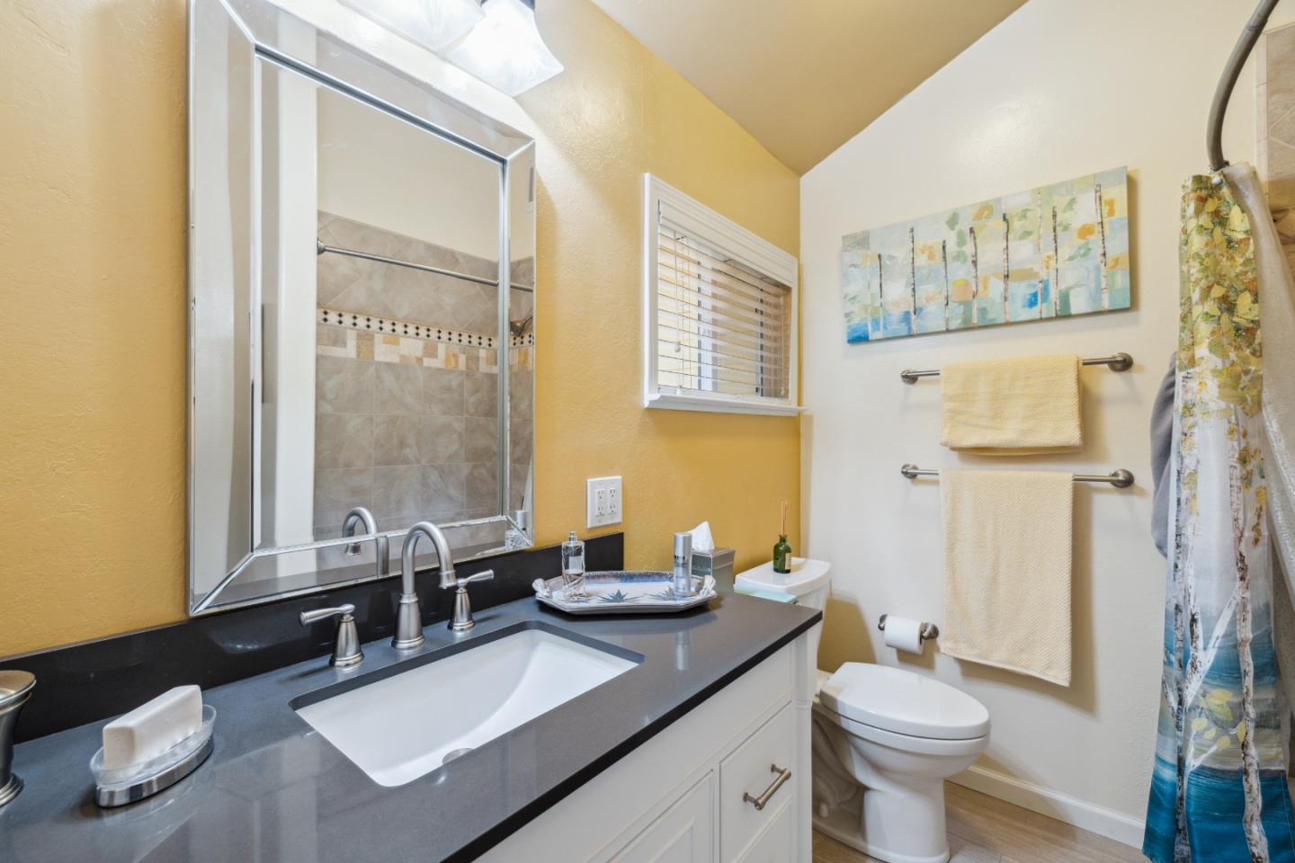Detail Gallery Image 8 of 34 For 415 Gold Ave, Felton,  CA 95018 - 2 Beds | 2 Baths