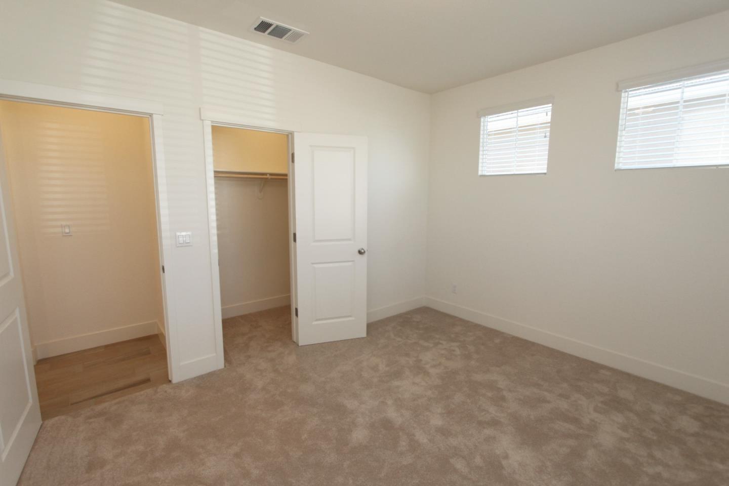 Detail Gallery Image 11 of 14 For 1129 Pearl Dr, Los Banos,  CA 93635 - 4 Beds | 2 Baths