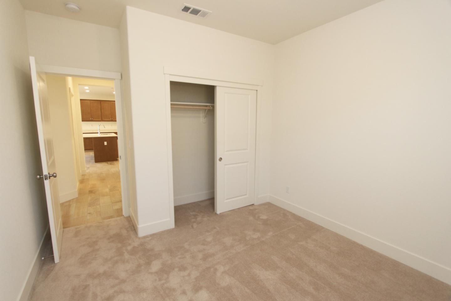 Detail Gallery Image 14 of 14 For 1129 Pearl Dr, Los Banos,  CA 93635 - 4 Beds | 2 Baths