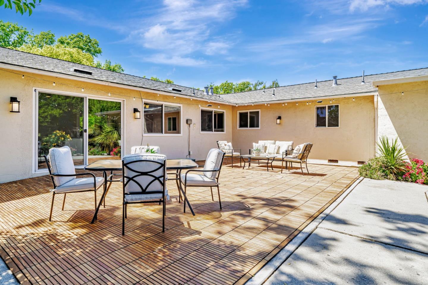 Detail Gallery Image 32 of 43 For 1536 Saint Helena Dr, Danville,  CA 94526 - 4 Beds | 3 Baths