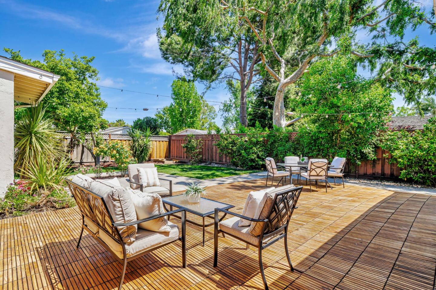 Detail Gallery Image 33 of 43 For 1536 Saint Helena Dr, Danville,  CA 94526 - 4 Beds | 3 Baths