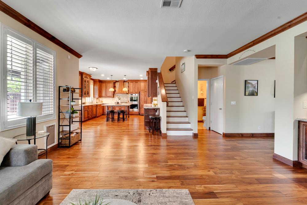 Detail Gallery Image 16 of 51 For 2369 S Creekside Dr, Los Banos,  CA 93635 - 3 Beds | 2/1 Baths