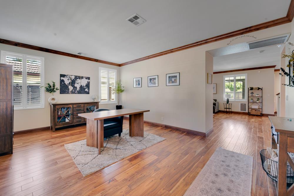 Detail Gallery Image 24 of 51 For 2369 S Creekside Dr, Los Banos,  CA 93635 - 3 Beds | 2/1 Baths
