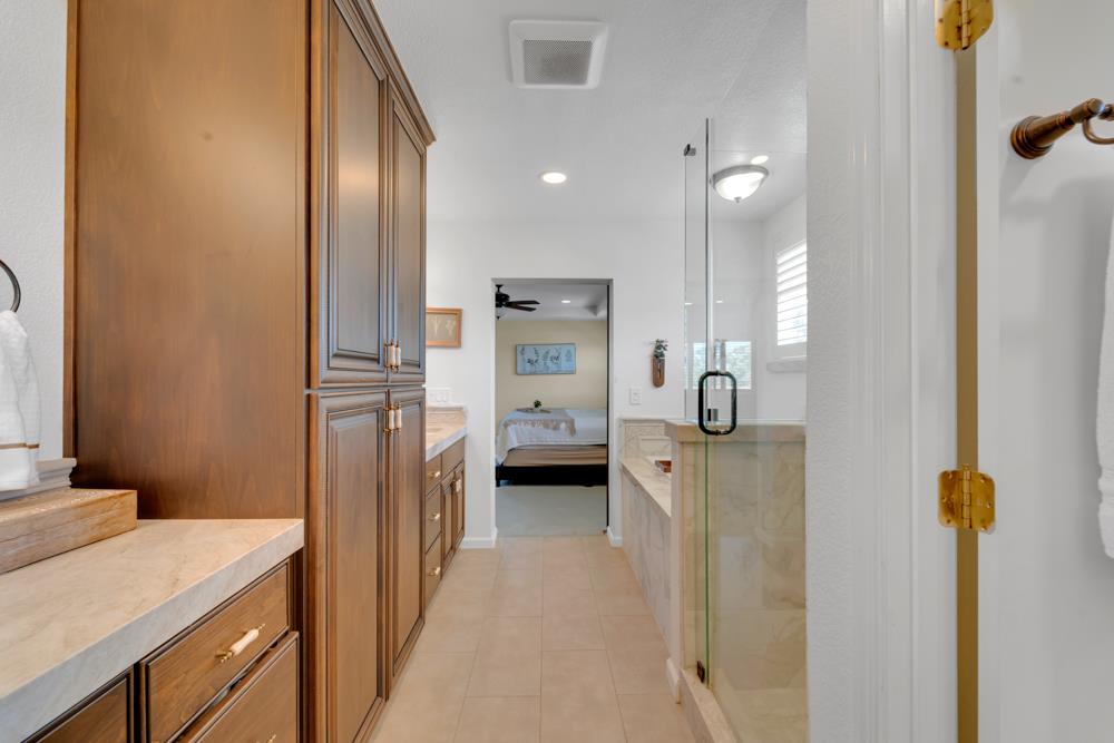 Detail Gallery Image 47 of 51 For 2369 S Creekside Dr, Los Banos,  CA 93635 - 3 Beds | 2/1 Baths