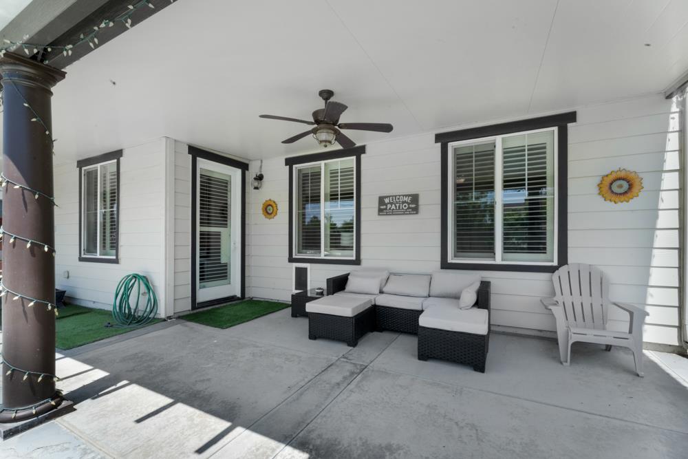 Detail Gallery Image 6 of 51 For 2369 S Creekside Dr, Los Banos,  CA 93635 - 3 Beds | 2/1 Baths