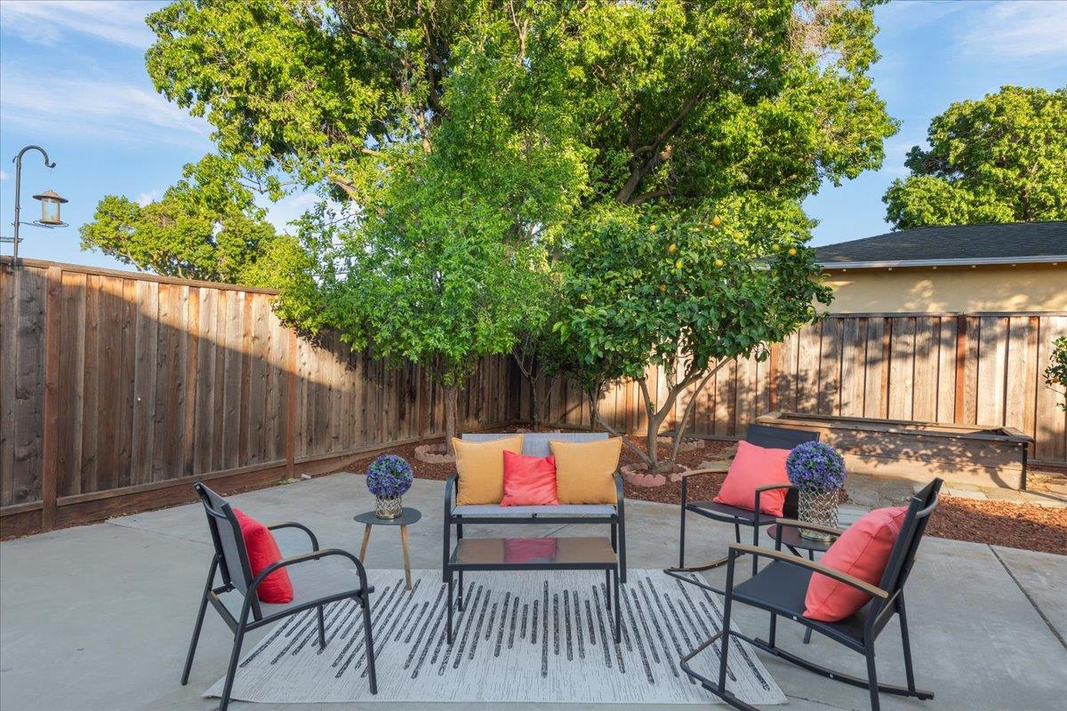 Detail Gallery Image 32 of 34 For 2804 Steinhart Ct, Santa Clara,  CA 95051 - 3 Beds | 2 Baths