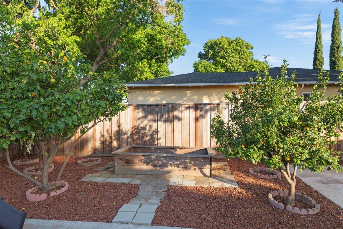 Detail Gallery Image 34 of 34 For 2804 Steinhart Ct, Santa Clara,  CA 95051 - 3 Beds | 2 Baths