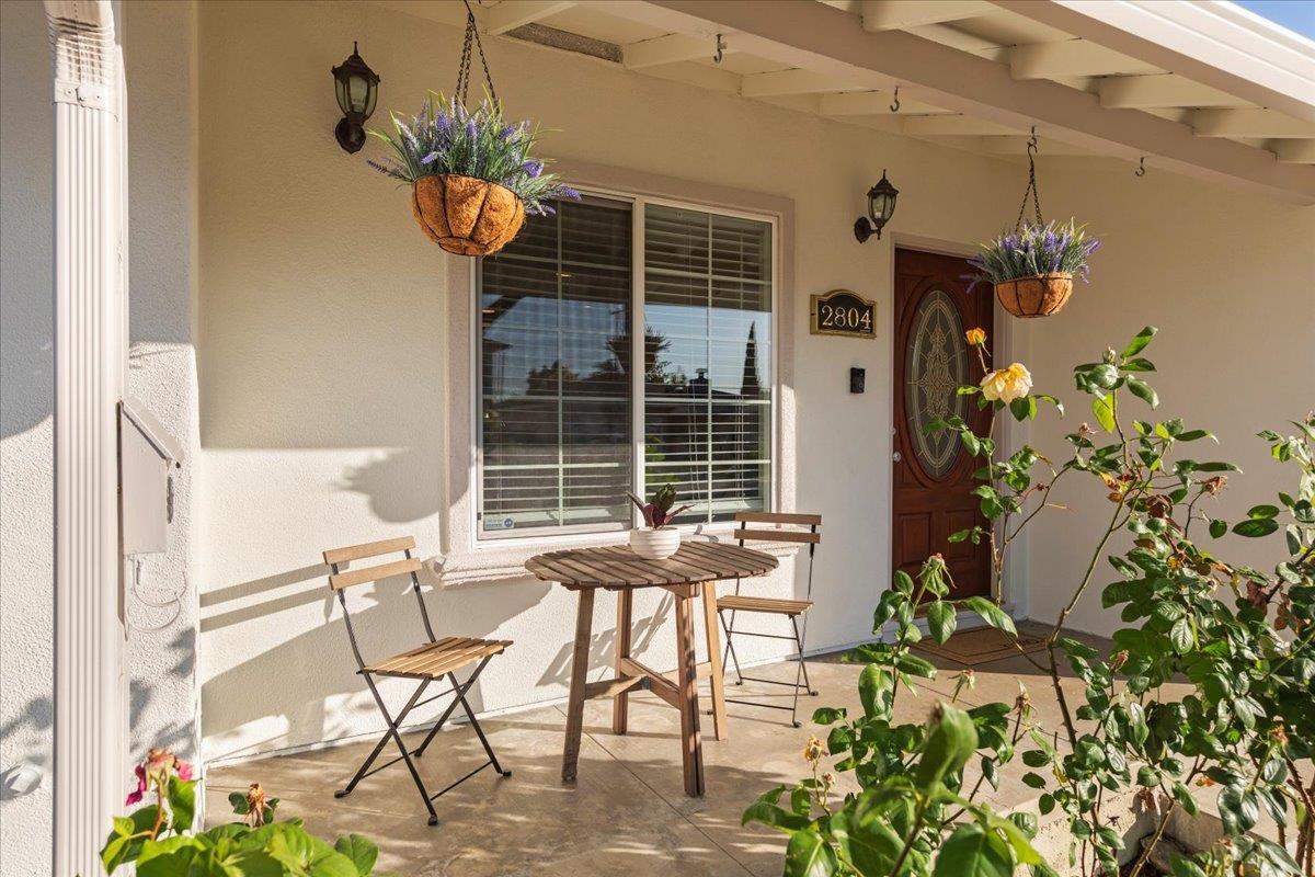 Detail Gallery Image 6 of 34 For 2804 Steinhart Ct, Santa Clara,  CA 95051 - 3 Beds | 2 Baths
