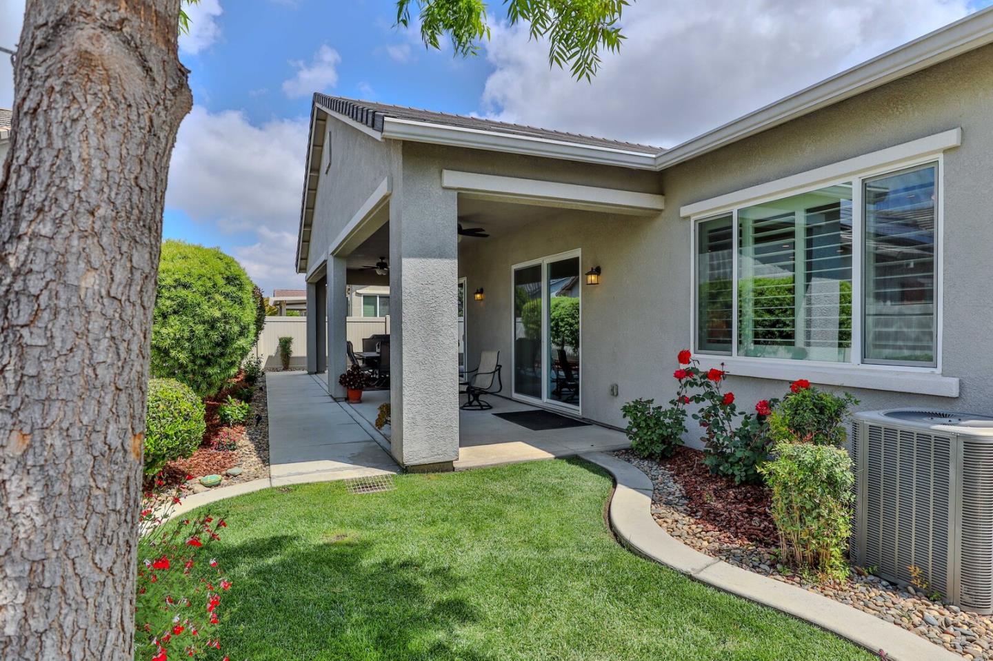 Detail Gallery Image 41 of 94 For 2671 Glen Echo Ln, Manteca,  CA 95336 - 3 Beds | 2 Baths
