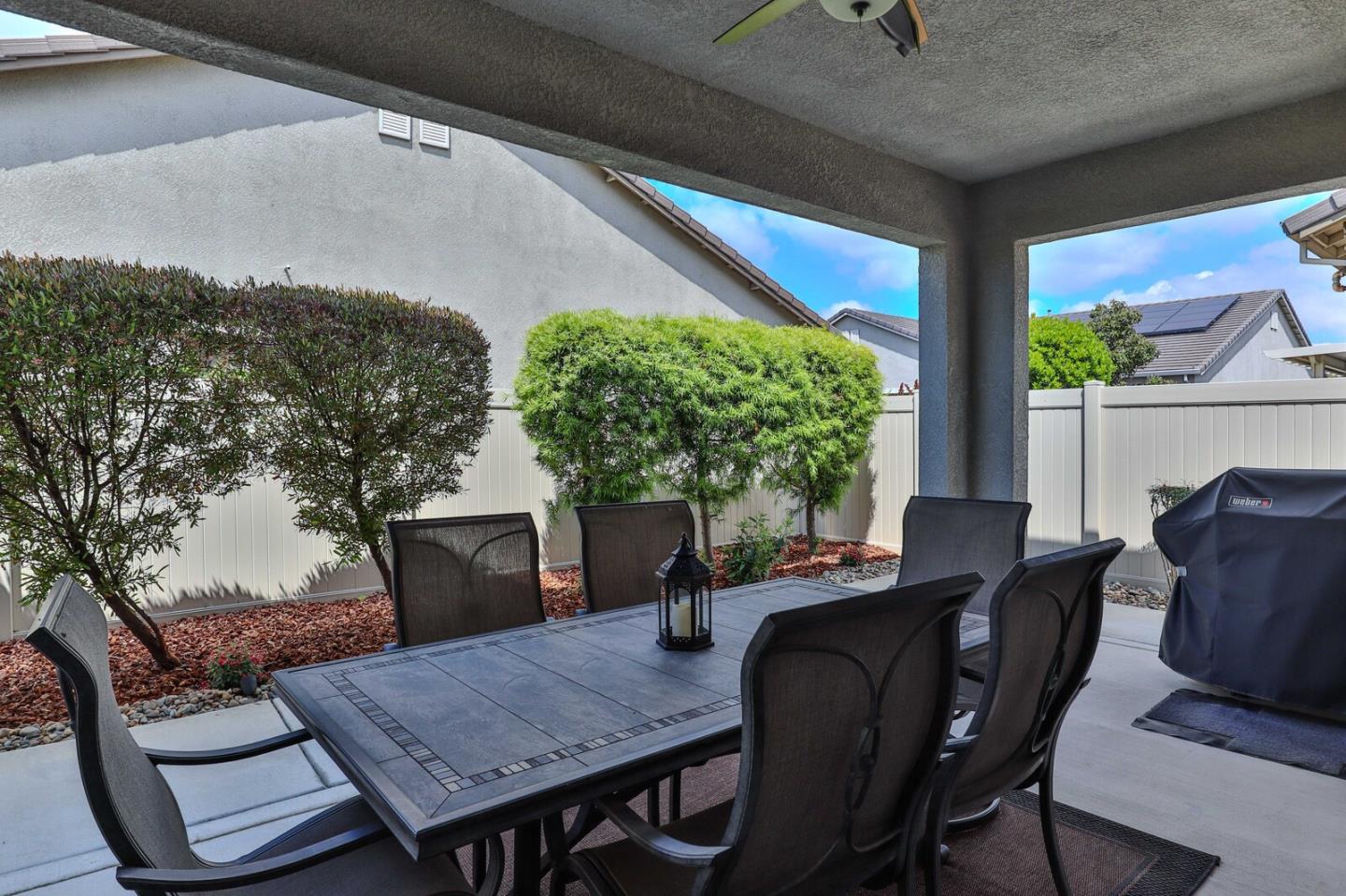 Detail Gallery Image 42 of 94 For 2671 Glen Echo Ln, Manteca,  CA 95336 - 3 Beds | 2 Baths