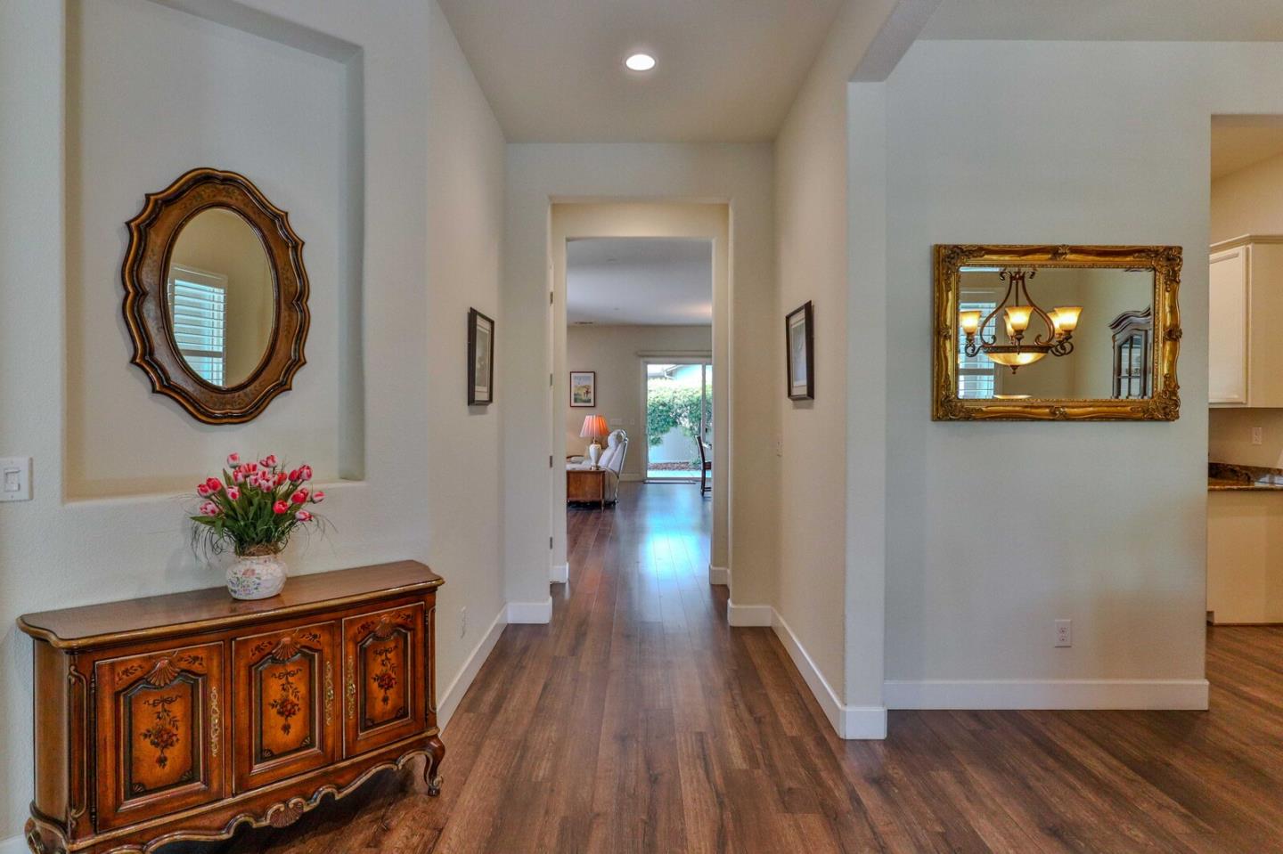 Detail Gallery Image 5 of 94 For 2671 Glen Echo Ln, Manteca,  CA 95336 - 3 Beds | 2 Baths