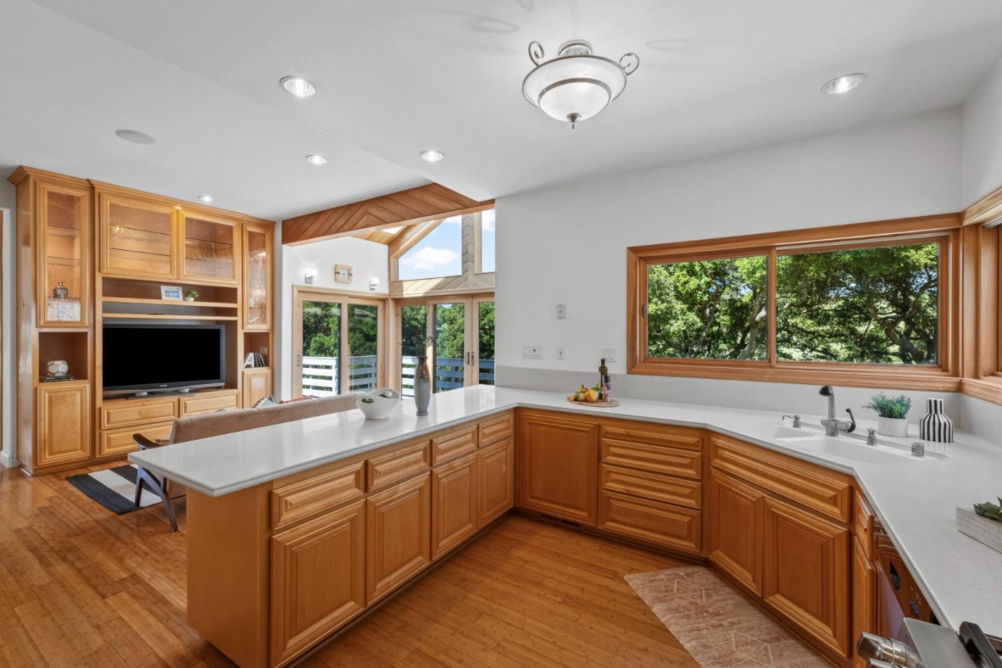 Detail Gallery Image 18 of 56 For 229 Payne Rd, San Juan Bautista,  CA 95045 - 2 Beds | 3/1 Baths