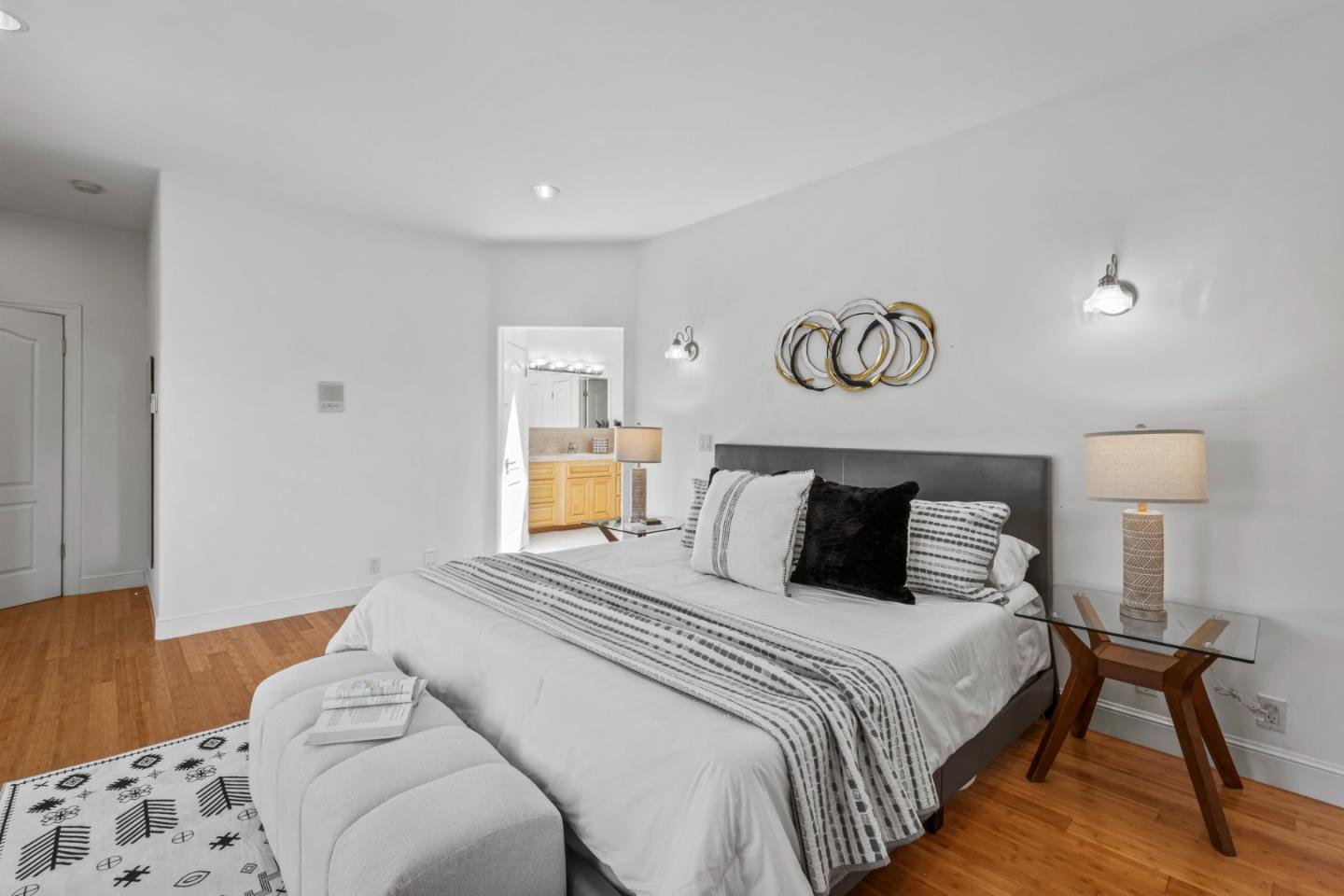 Detail Gallery Image 21 of 56 For 229 Payne Rd, San Juan Bautista,  CA 95045 - 2 Beds | 3/1 Baths