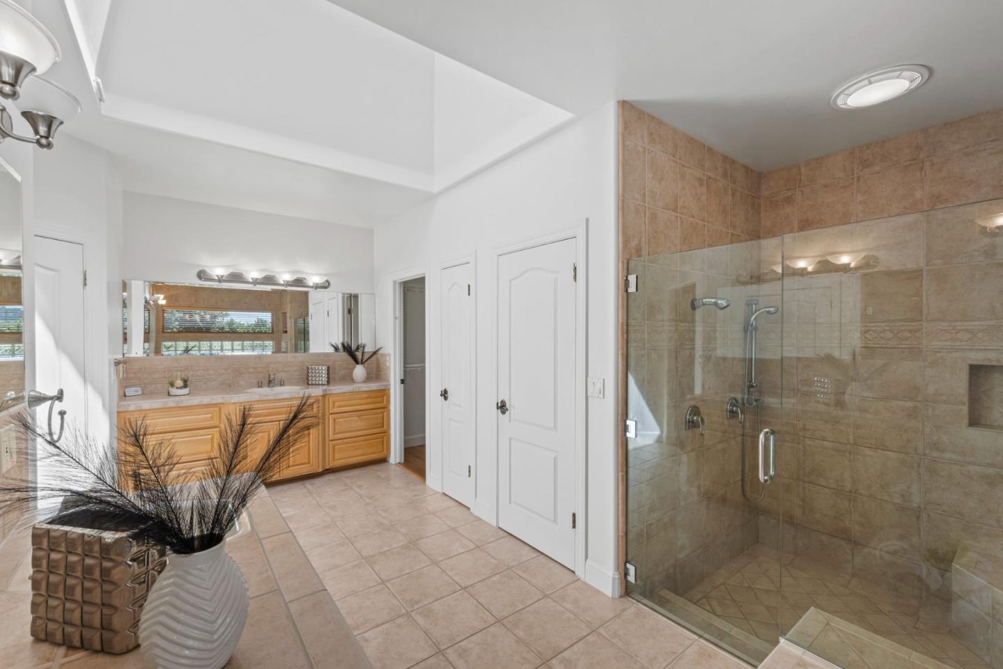 Detail Gallery Image 23 of 56 For 229 Payne Rd, San Juan Bautista,  CA 95045 - 2 Beds | 3/1 Baths