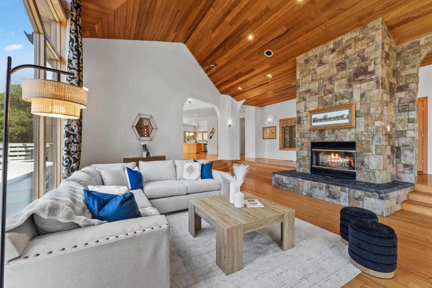 Detail Gallery Image 8 of 56 For 229 Payne Rd, San Juan Bautista,  CA 95045 - 2 Beds | 3/1 Baths
