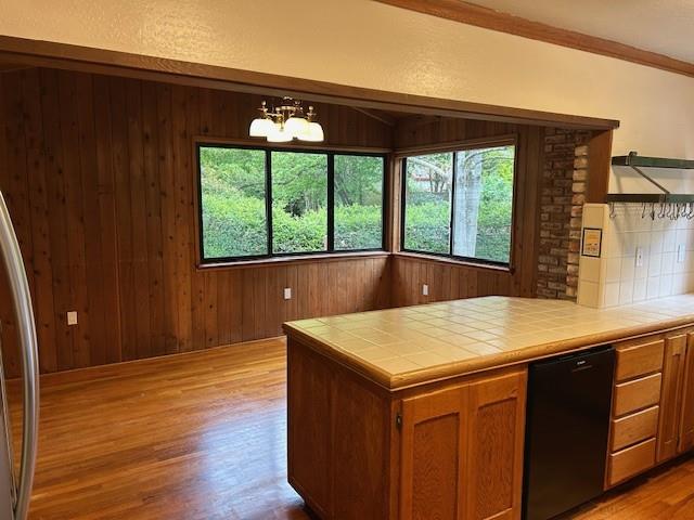 Detail Gallery Image 10 of 17 For 4910 Cherryvale Ave, Soquel,  CA 95073 - 3 Beds | 2/1 Baths