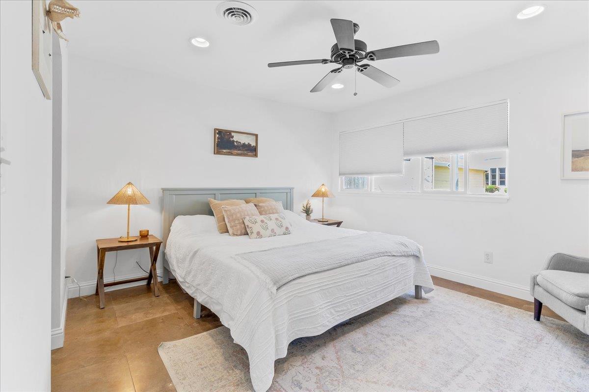 Detail Gallery Image 14 of 26 For 33 Fourth St, Spreckels,  CA 93962 - 3 Beds | 2/1 Baths