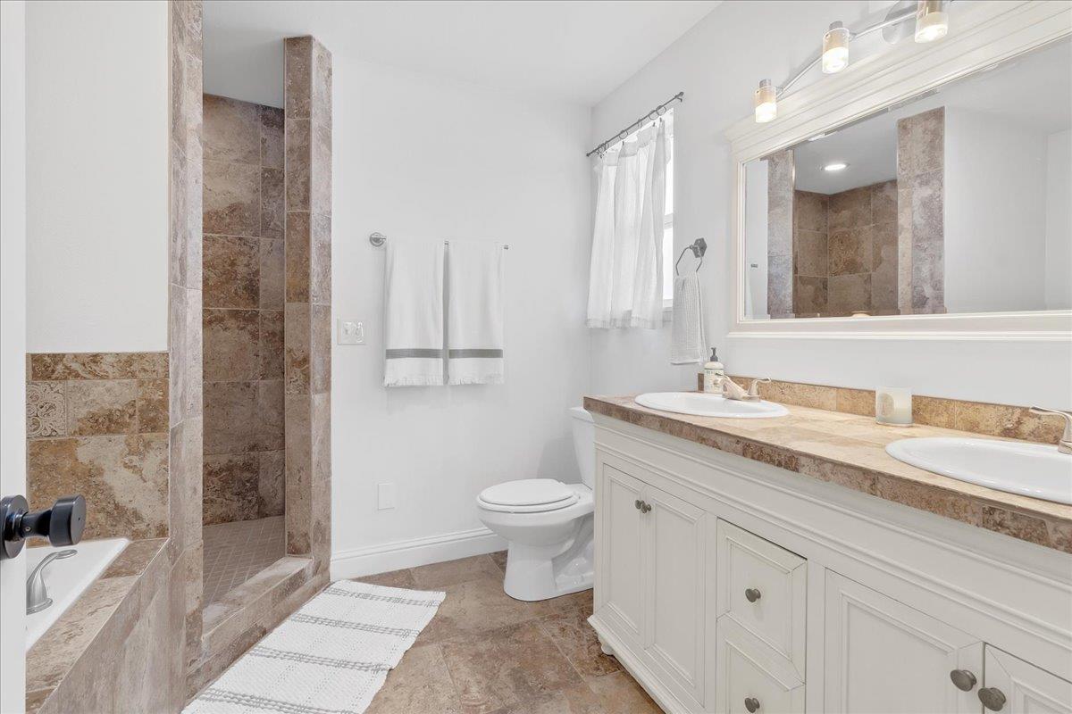 Detail Gallery Image 15 of 26 For 33 Fourth St, Spreckels,  CA 93962 - 3 Beds | 2/1 Baths