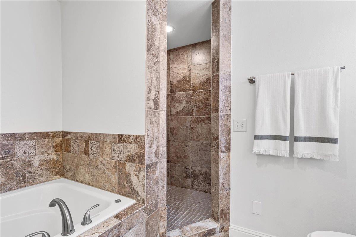 Detail Gallery Image 17 of 26 For 33 Fourth St, Spreckels,  CA 93962 - 3 Beds | 2/1 Baths