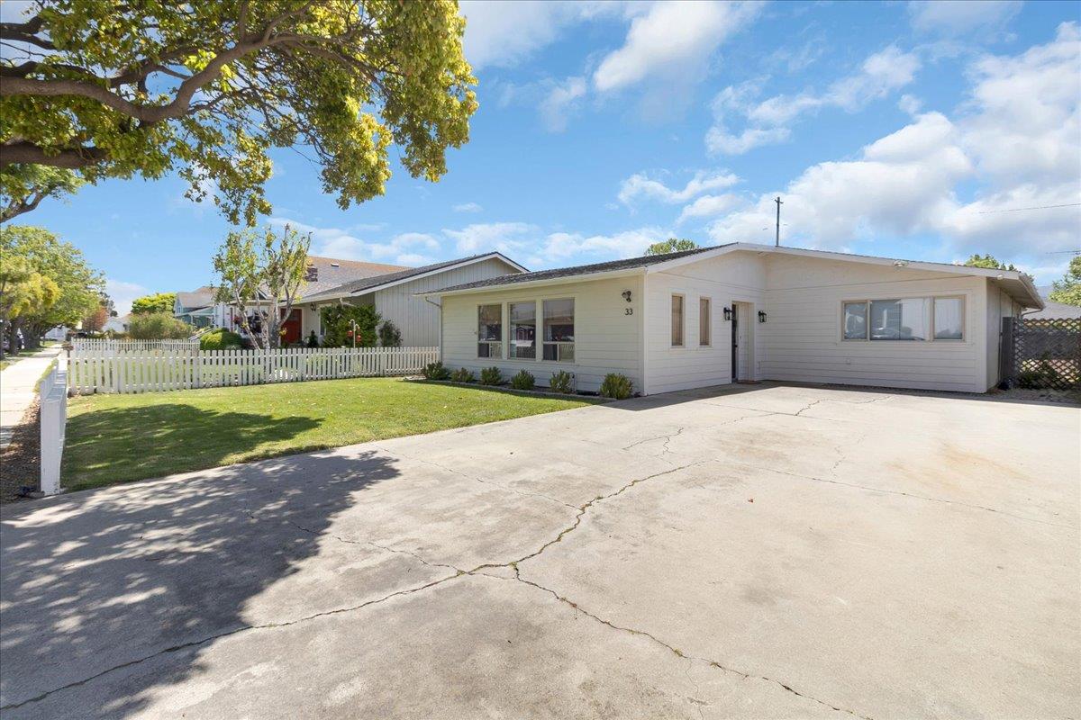 Detail Gallery Image 2 of 26 For 33 Fourth St, Spreckels,  CA 93962 - 3 Beds | 2/1 Baths