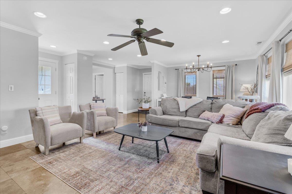 Detail Gallery Image 5 of 26 For 33 Fourth St, Spreckels,  CA 93962 - 3 Beds | 2/1 Baths