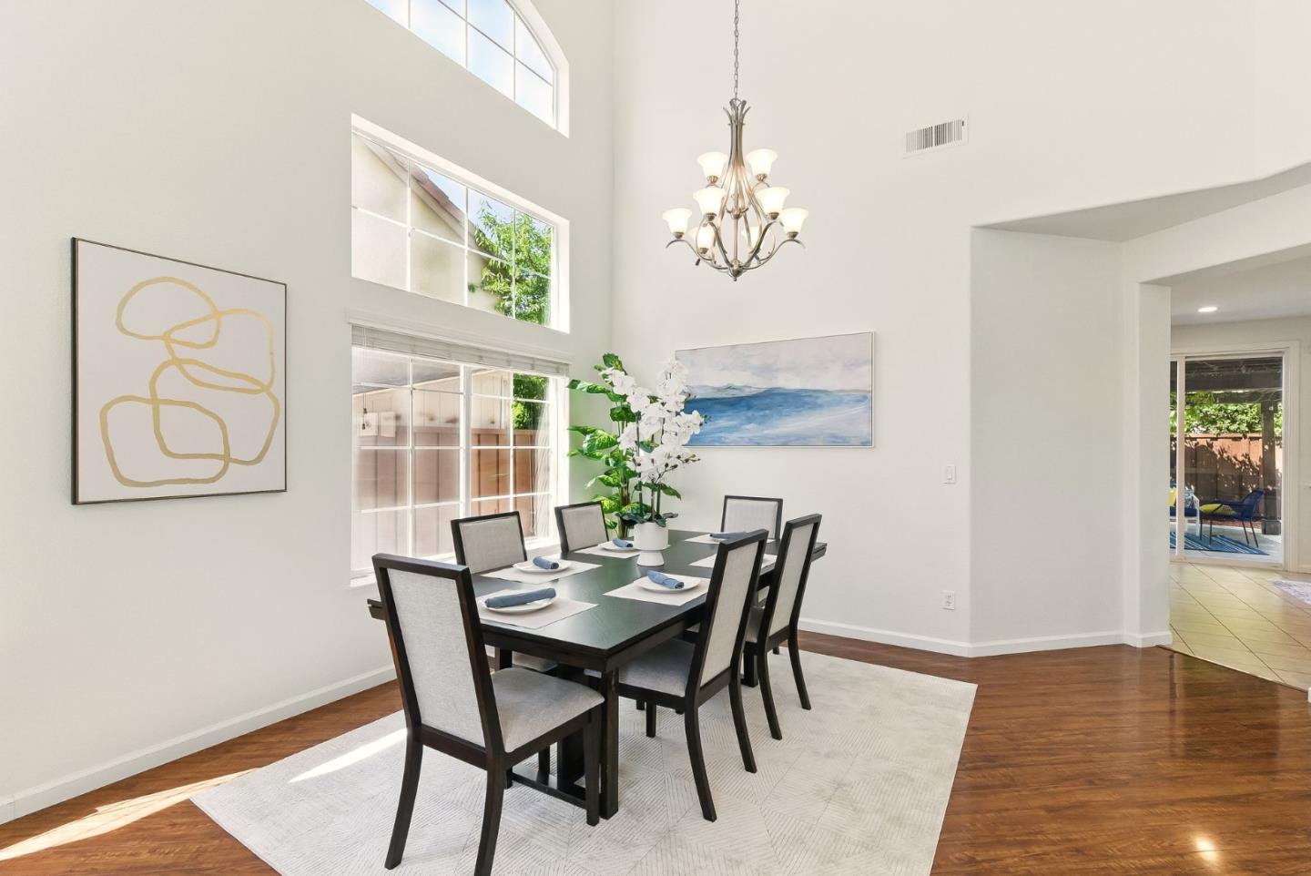Detail Gallery Image 8 of 49 For 5967 Sage Dr, San Jose,  CA 95123 - 4 Beds | 3 Baths