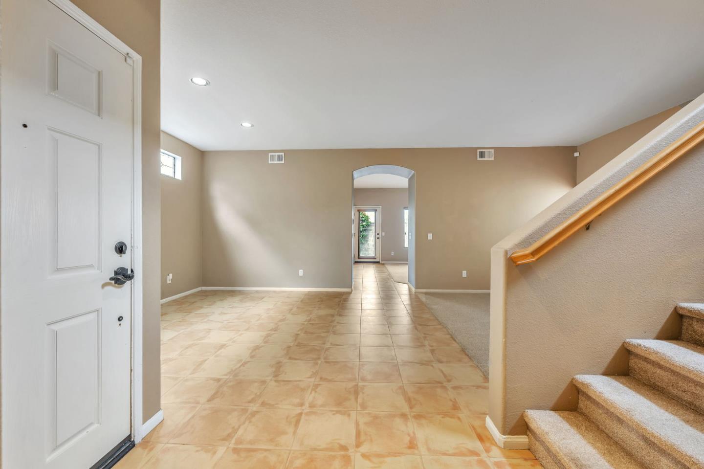 Detail Gallery Image 10 of 37 For 1308 Battle Creek Rd, Chula Vista,  CA 91913 - 3 Beds | 2/1 Baths
