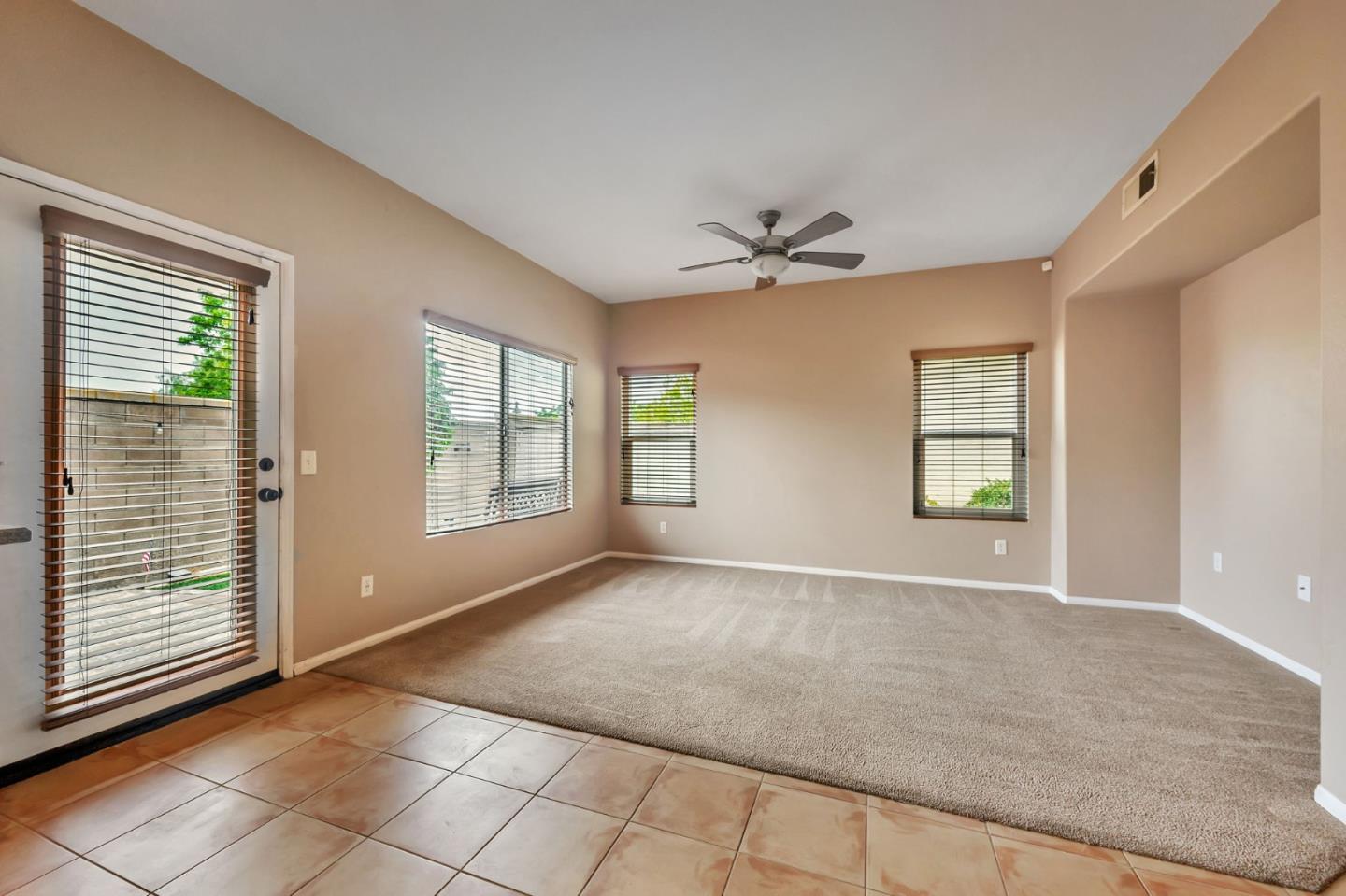 Detail Gallery Image 16 of 37 For 1308 Battle Creek Rd, Chula Vista,  CA 91913 - 3 Beds | 2/1 Baths