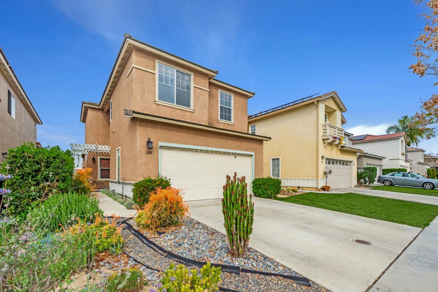Detail Gallery Image 2 of 37 For 1308 Battle Creek Rd, Chula Vista,  CA 91913 - 3 Beds | 2/1 Baths