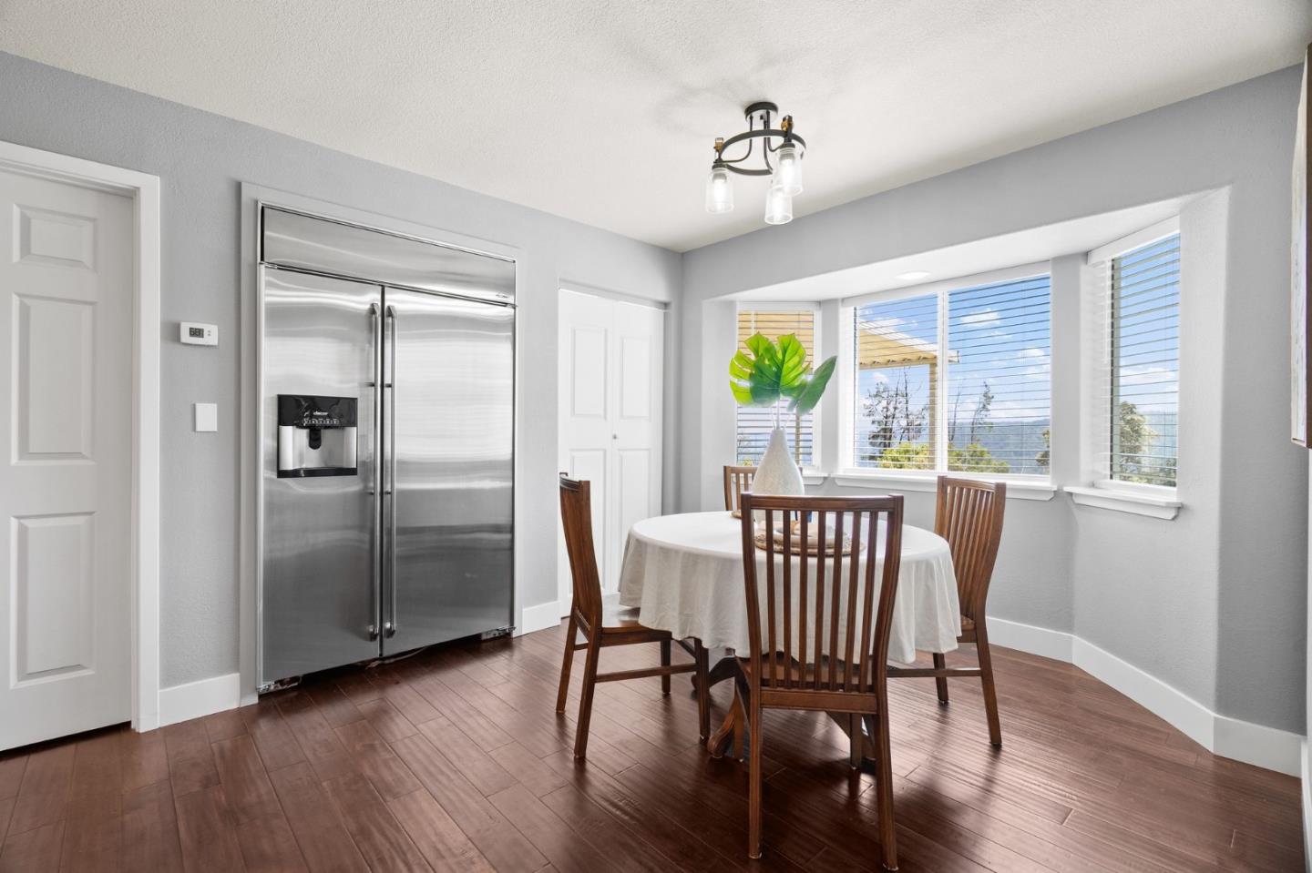 Detail Gallery Image 13 of 69 For 30680 Loma Chiquita Rd, Los Gatos,  CA 95033 - 4 Beds | 2/1 Baths