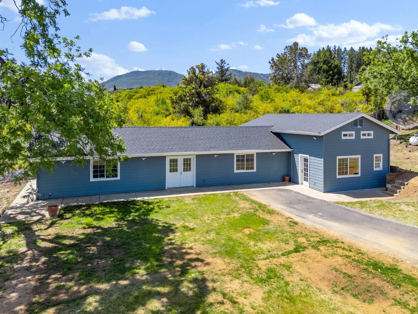 Detail Gallery Image 50 of 69 For 30680 Loma Chiquita Rd, Los Gatos,  CA 95033 - 4 Beds | 2/1 Baths