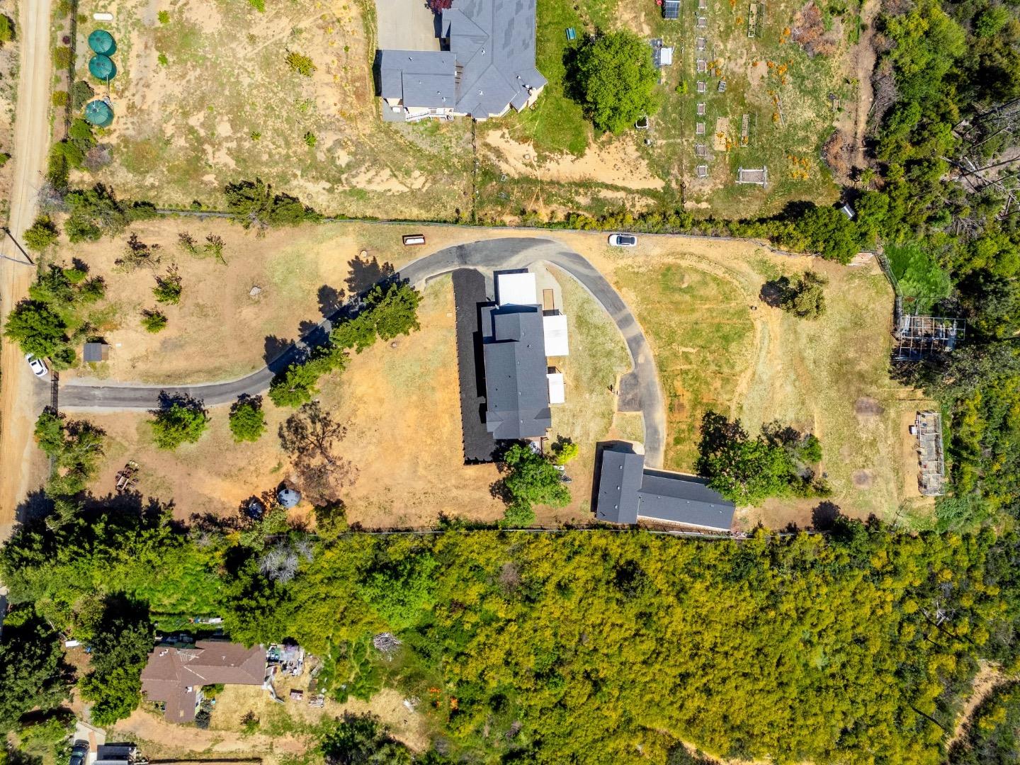 Detail Gallery Image 51 of 69 For 30680 Loma Chiquita Rd, Los Gatos,  CA 95033 - 4 Beds | 2/1 Baths