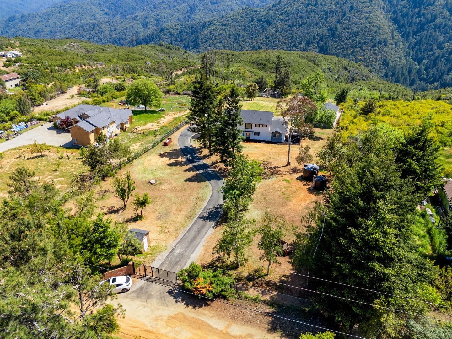 Detail Gallery Image 53 of 69 For 30680 Loma Chiquita Rd, Los Gatos,  CA 95033 - 4 Beds | 2/1 Baths
