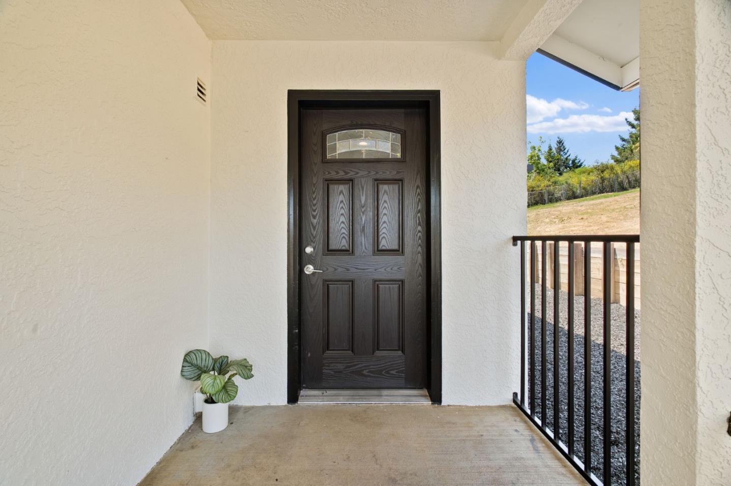 Detail Gallery Image 6 of 69 For 30680 Loma Chiquita Rd, Los Gatos,  CA 95033 - 4 Beds | 2/1 Baths
