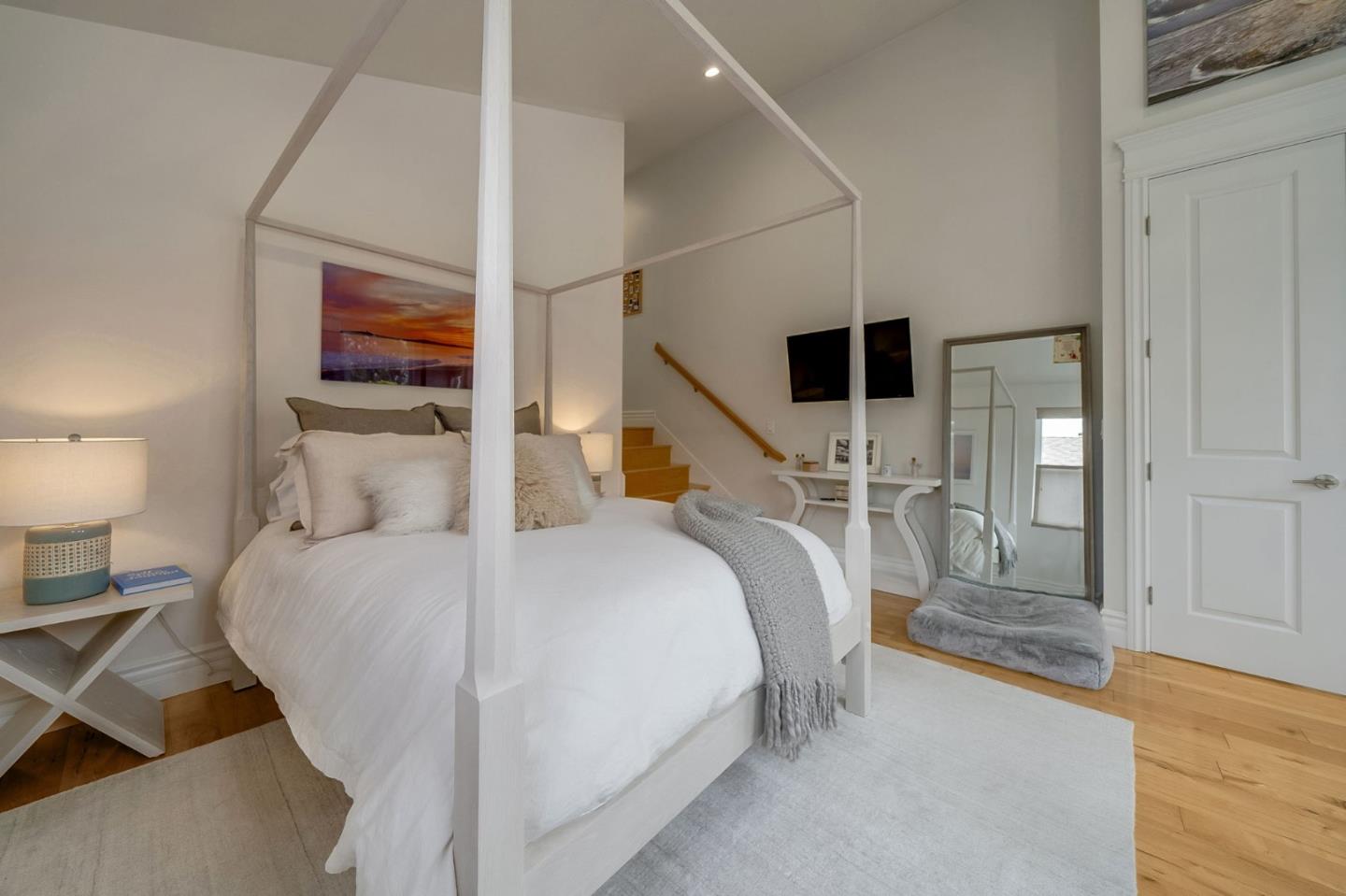 Detail Gallery Image 20 of 63 For 408 Roosevelt Blvd, Half Moon Bay,  CA 94019 - 3 Beds | 3/1 Baths