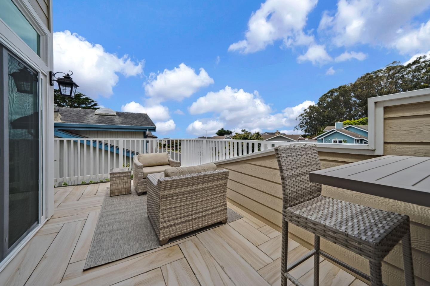 Detail Gallery Image 32 of 63 For 408 Roosevelt Blvd, Half Moon Bay,  CA 94019 - 3 Beds | 3/1 Baths