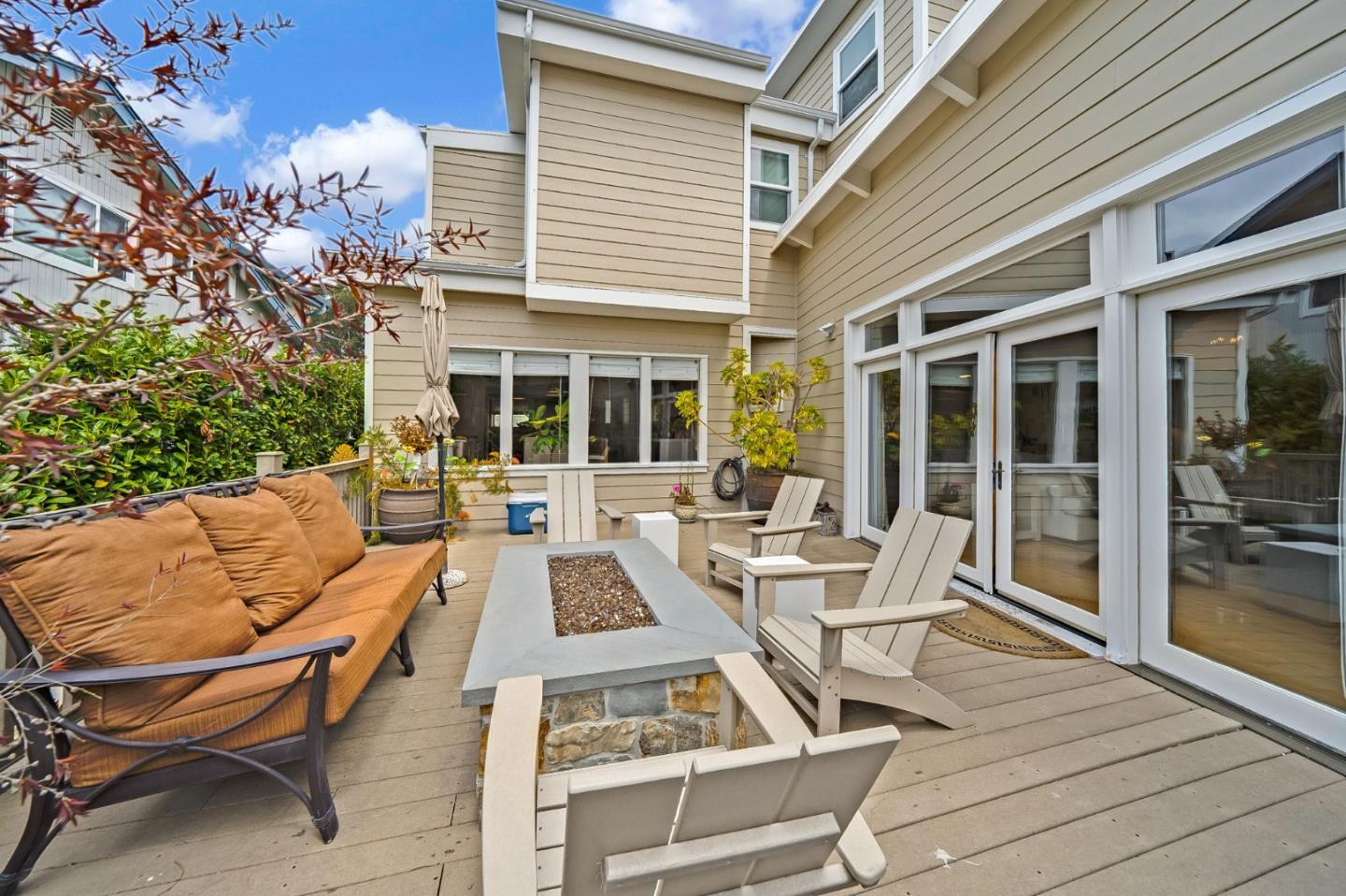 Detail Gallery Image 34 of 63 For 408 Roosevelt Blvd, Half Moon Bay,  CA 94019 - 3 Beds | 3/1 Baths