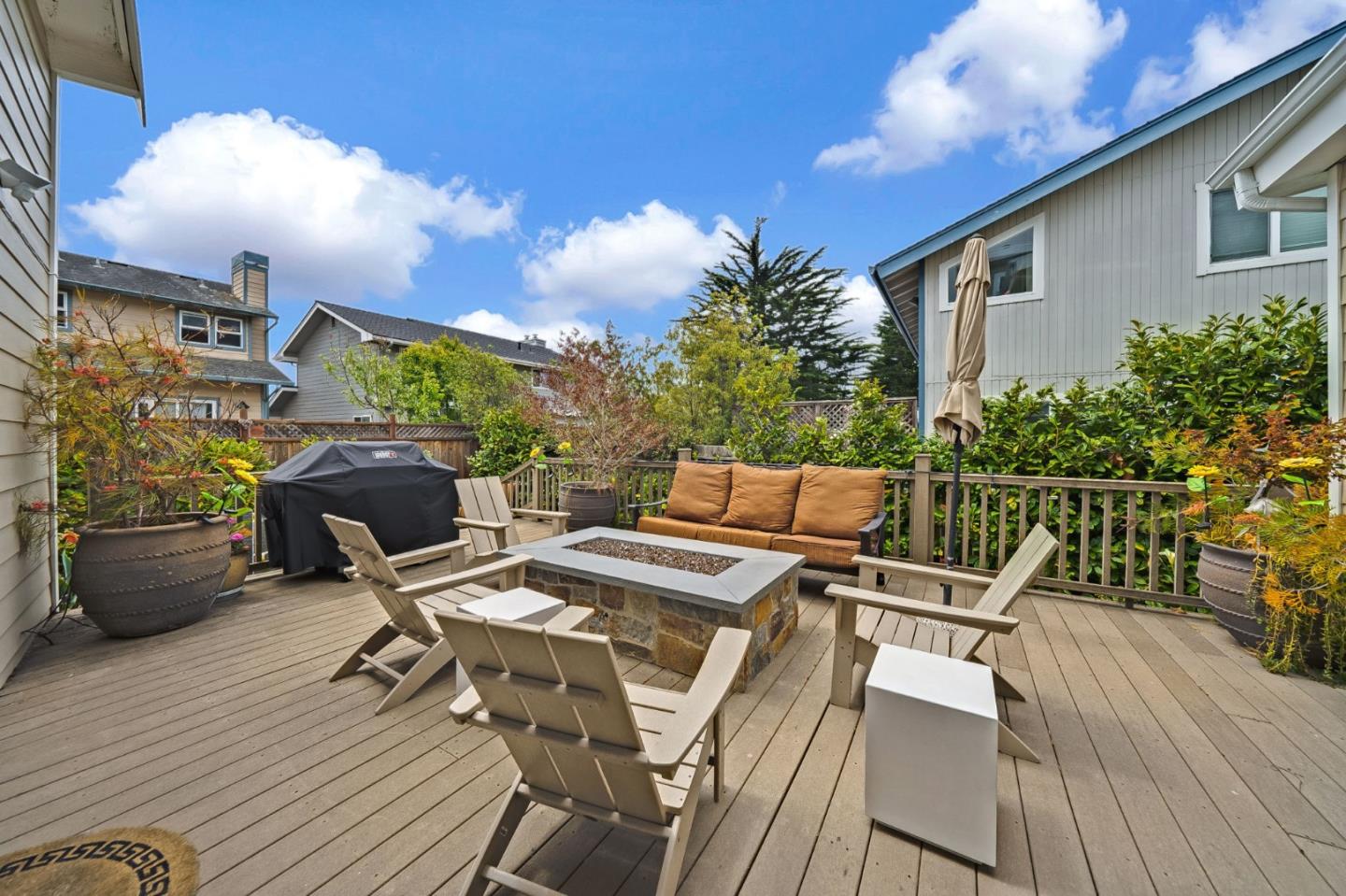 Detail Gallery Image 35 of 63 For 408 Roosevelt Blvd, Half Moon Bay,  CA 94019 - 3 Beds | 3/1 Baths