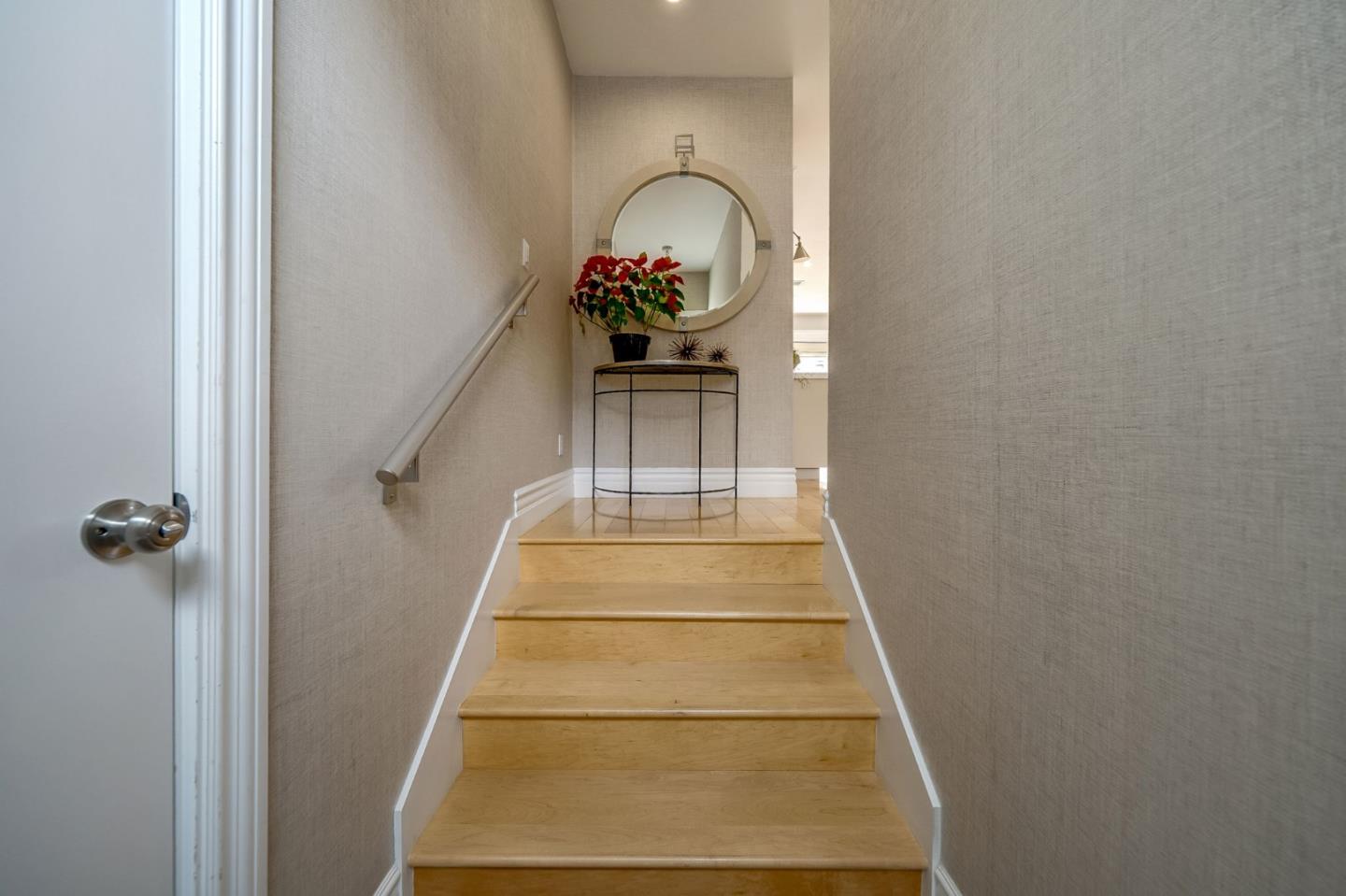 Detail Gallery Image 6 of 63 For 408 Roosevelt Blvd, Half Moon Bay,  CA 94019 - 3 Beds | 3/1 Baths
