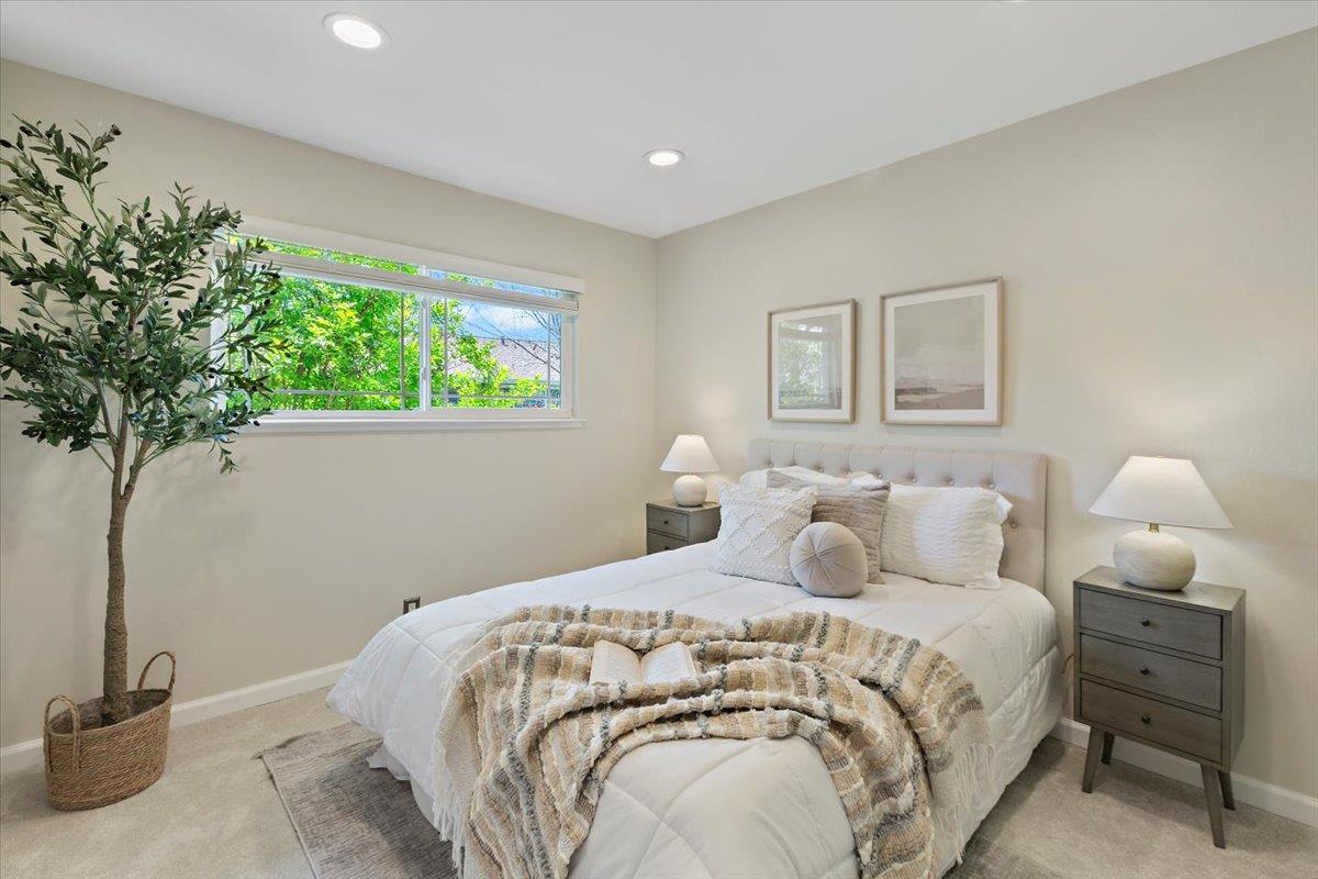 Detail Gallery Image 12 of 47 For 4618 Japonica Way, San Jose,  CA 95129 - 4 Beds | 2/1 Baths