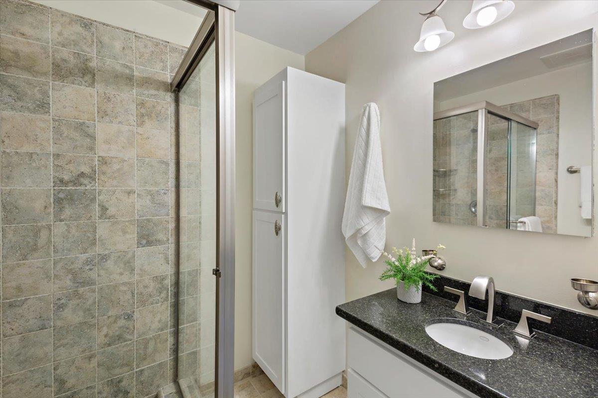 Detail Gallery Image 17 of 47 For 4618 Japonica Way, San Jose,  CA 95129 - 4 Beds | 2/1 Baths