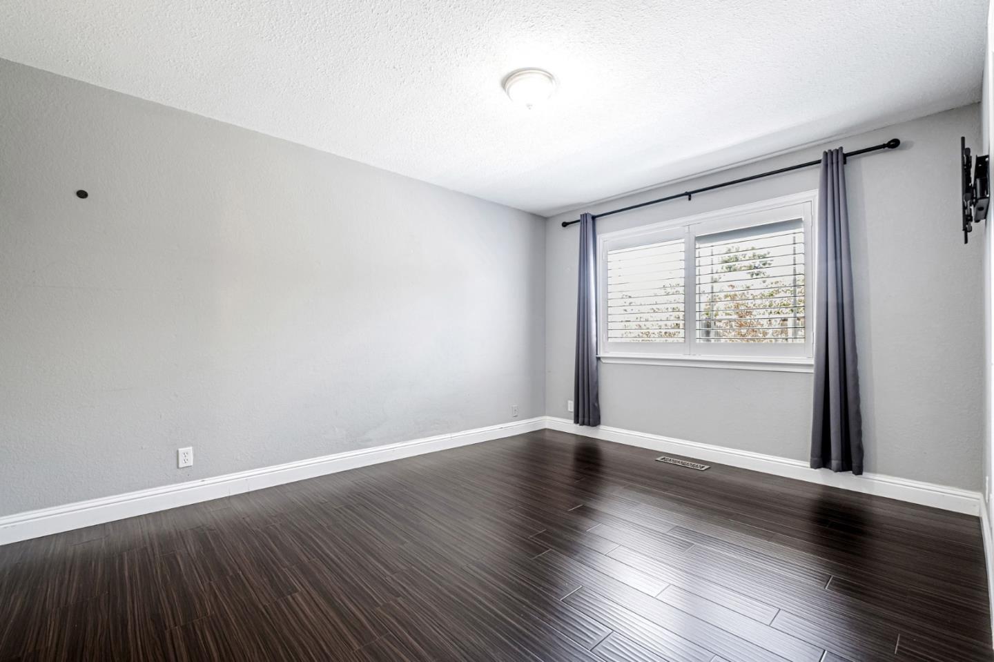 Detail Gallery Image 17 of 40 For 6221 Broadway Ave, Newark,  CA 94560 - 3 Beds | 2 Baths
