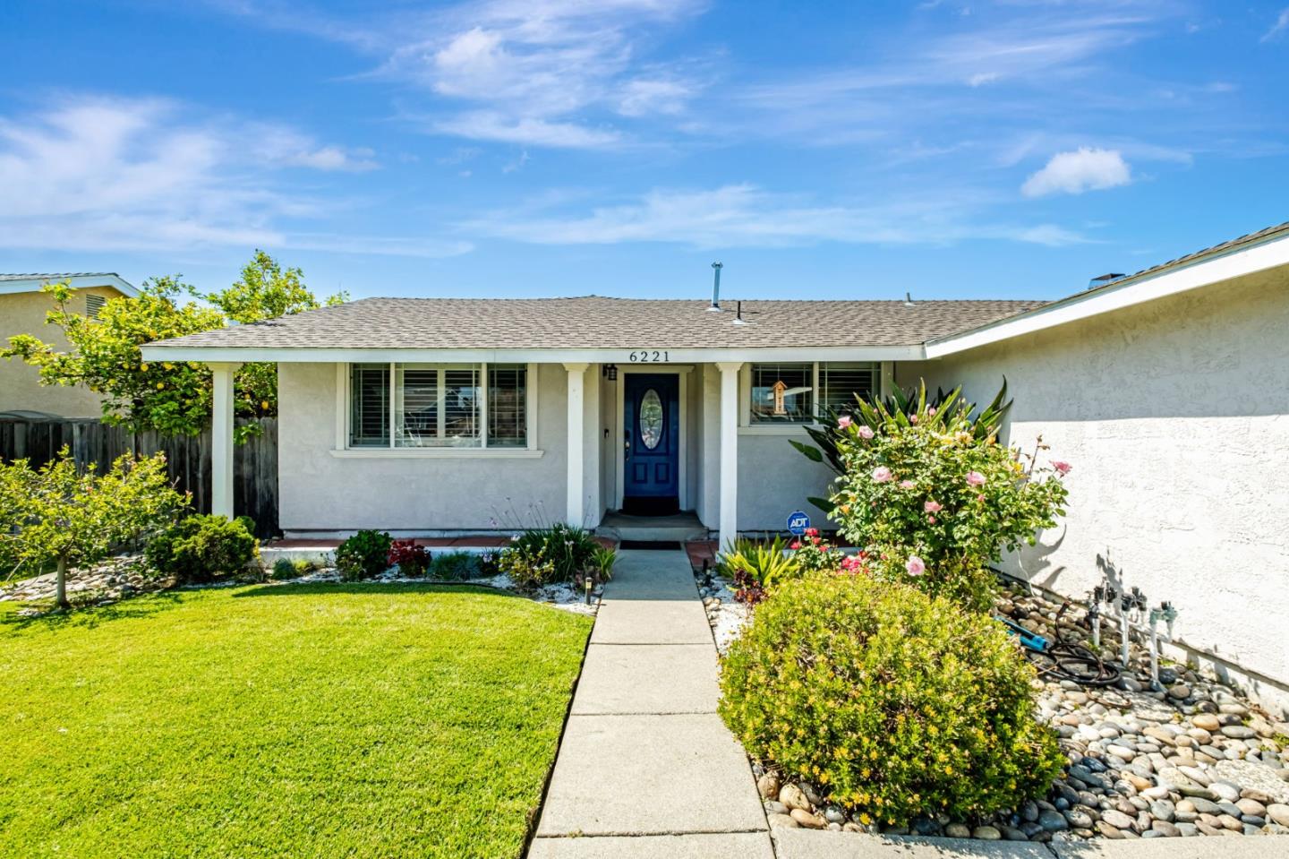 Detail Gallery Image 4 of 40 For 6221 Broadway Ave, Newark,  CA 94560 - 3 Beds | 2 Baths