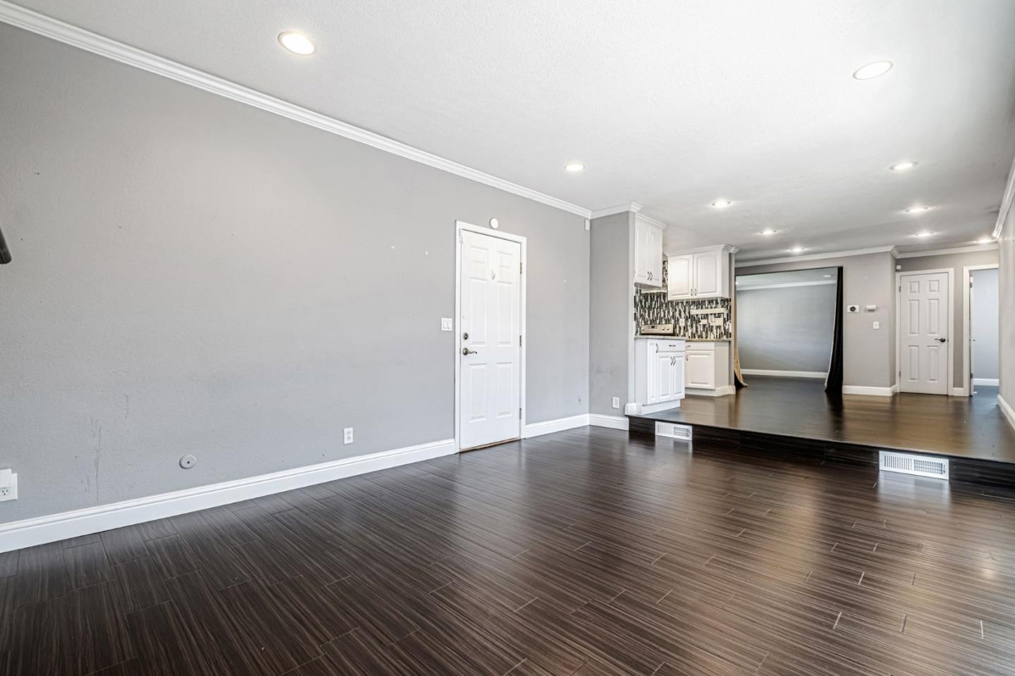 Detail Gallery Image 8 of 40 For 6221 Broadway Ave, Newark,  CA 94560 - 3 Beds | 2 Baths