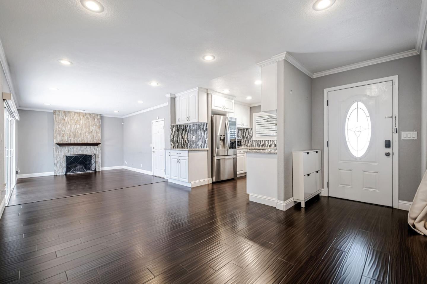 Detail Gallery Image 9 of 40 For 6221 Broadway Ave, Newark,  CA 94560 - 3 Beds | 2 Baths