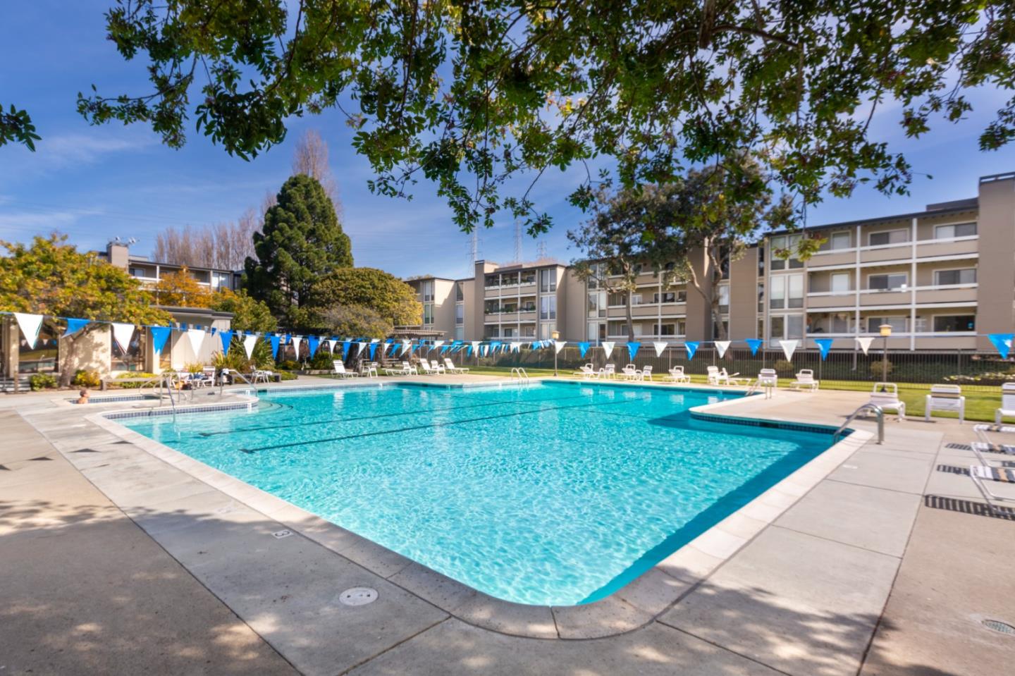 Detail Gallery Image 30 of 39 For 1061 Beach Park Blvd #216,  Foster City,  CA 94404 - 2 Beds | 2 Baths