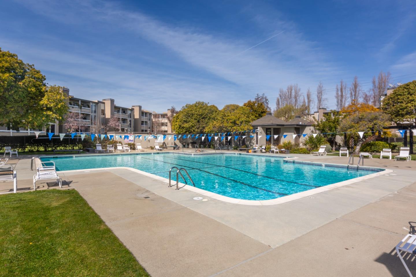 Detail Gallery Image 31 of 39 For 1061 Beach Park Blvd #216,  Foster City,  CA 94404 - 2 Beds | 2 Baths