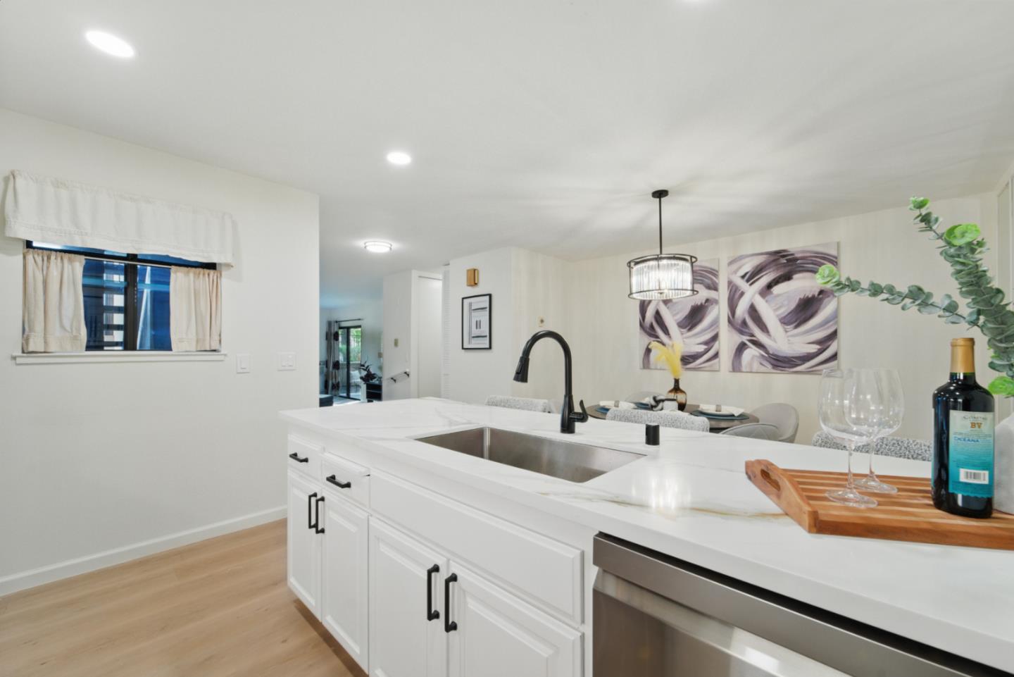 Detail Gallery Image 11 of 22 For 4303 Sacramento Ave #124,  Fremont,  CA 94538 - 1 Beds | 1 Baths