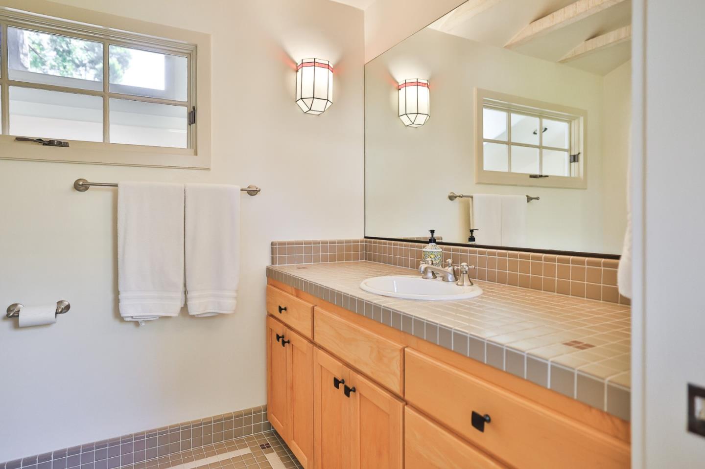 Detail Gallery Image 23 of 49 For 0 4th Se 3 Se of Torres Ave, Carmel,  CA 93921 - 2 Beds | 2 Baths