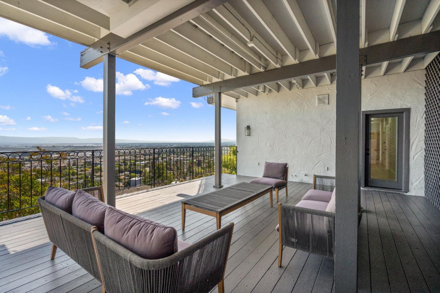 Detail Gallery Image 64 of 75 For 70 Ensenada Rd, San Carlos,  CA 94070 - 5 Beds | 4/1 Baths